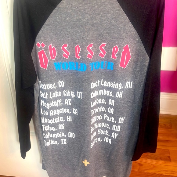 Brand new Dan + Shay Obsessed Tour long sleeved shirt - Picture 3 of 3
